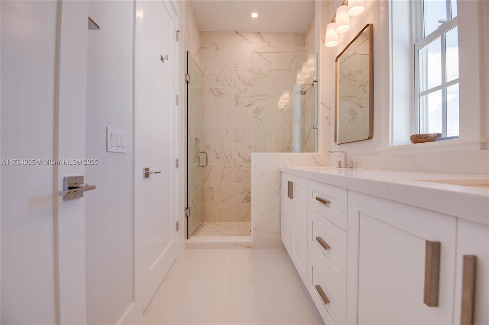 Grassy Key - Residential