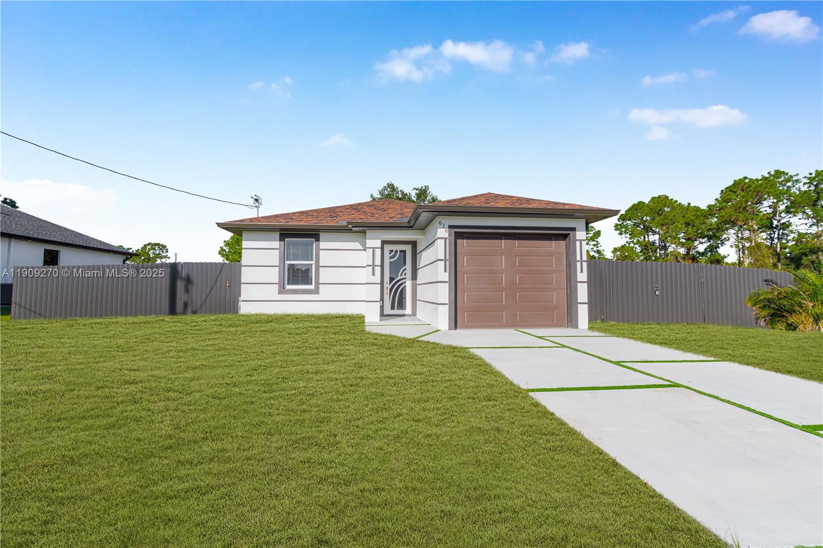 LEHIGH ACRES - Residential