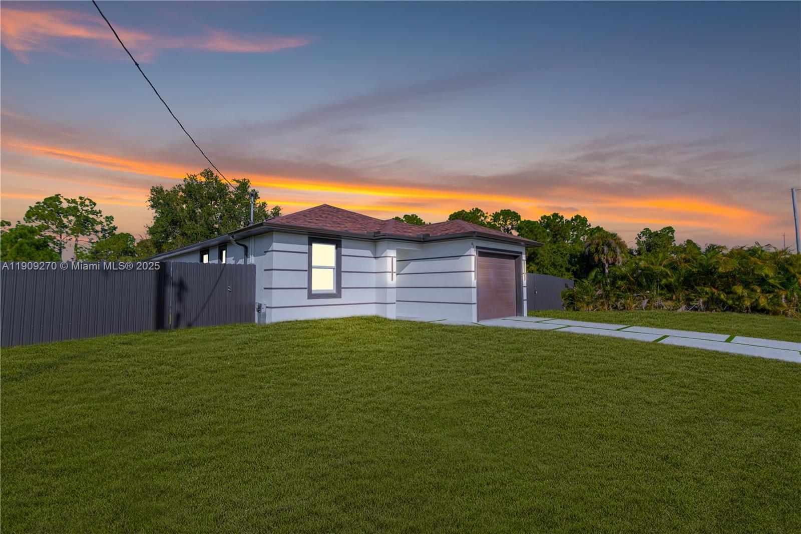 LEHIGH ACRES - Residential