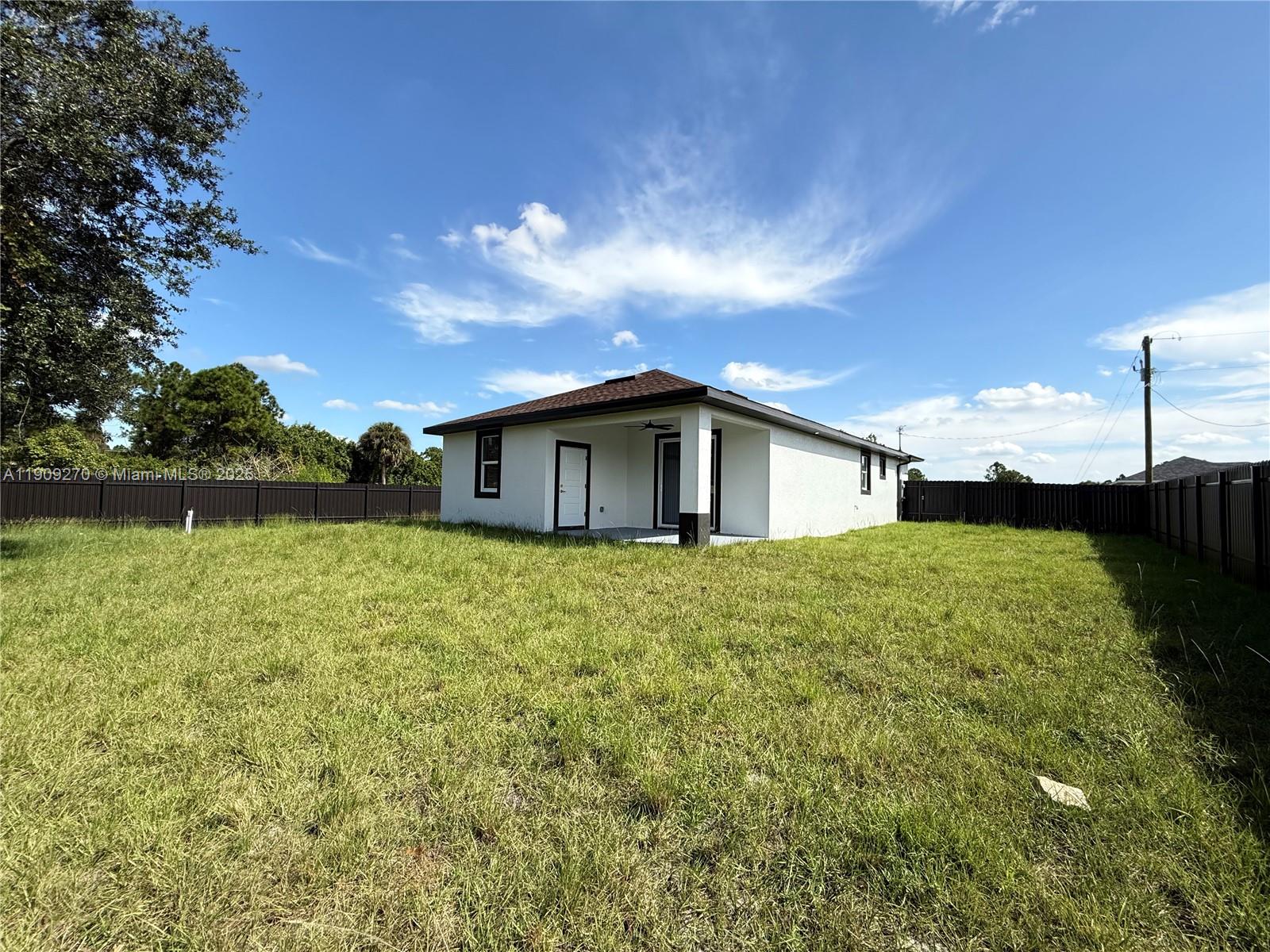 LEHIGH ACRES - Residential