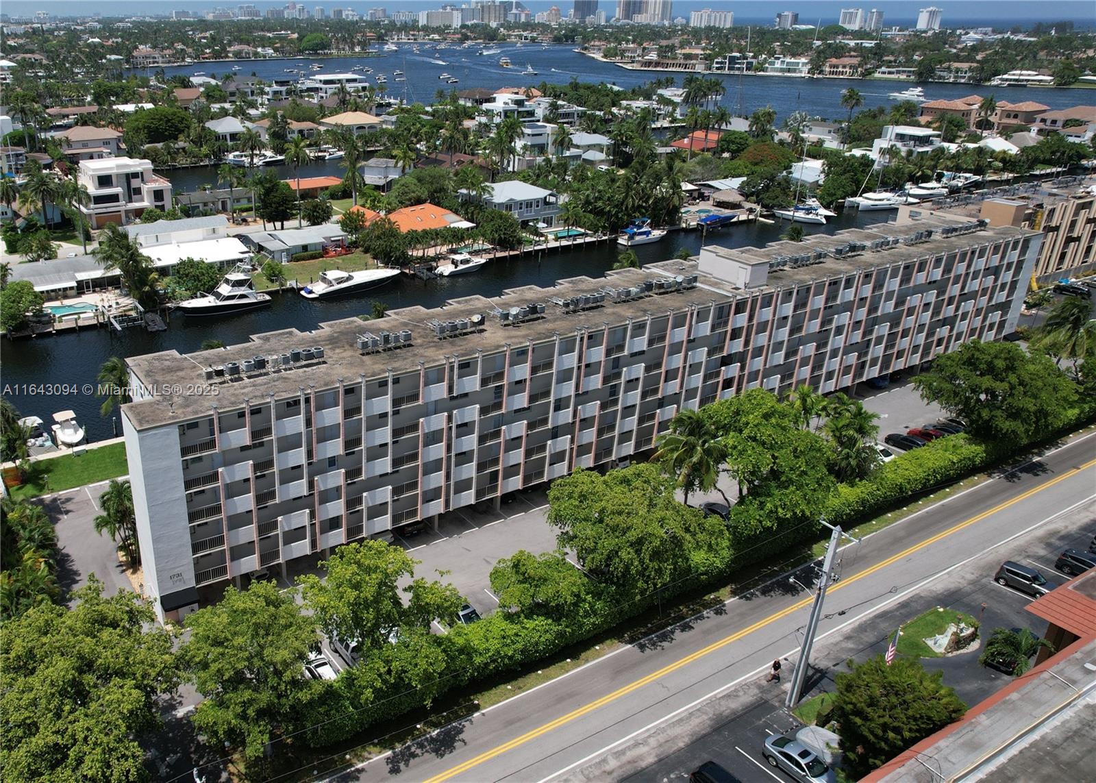 CROMWELL WEST CONDO - Residential