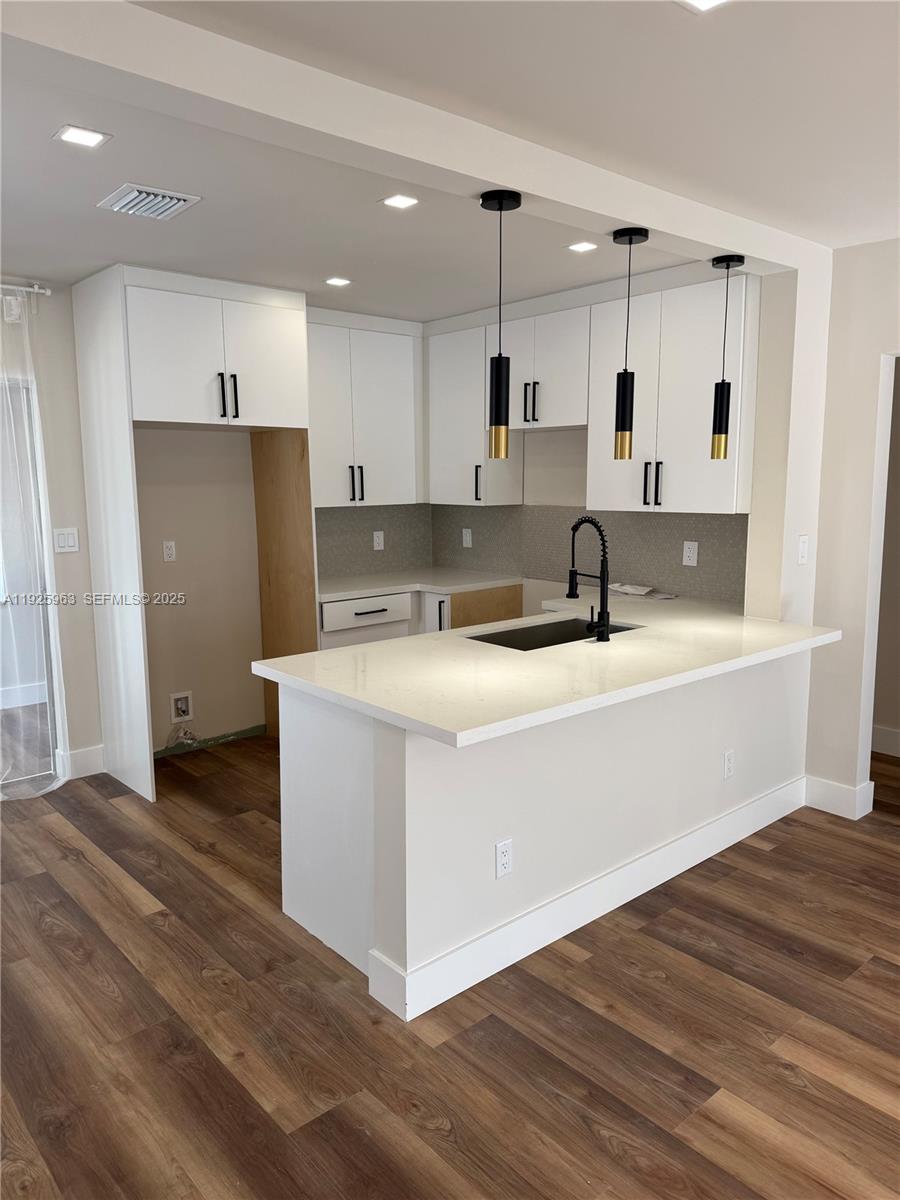 DRIFTWOOD ESTATES NO 20 - Residential