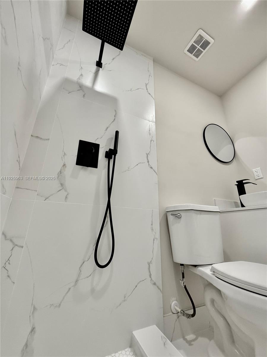 DRIFTWOOD ESTATES NO 20 - Residential