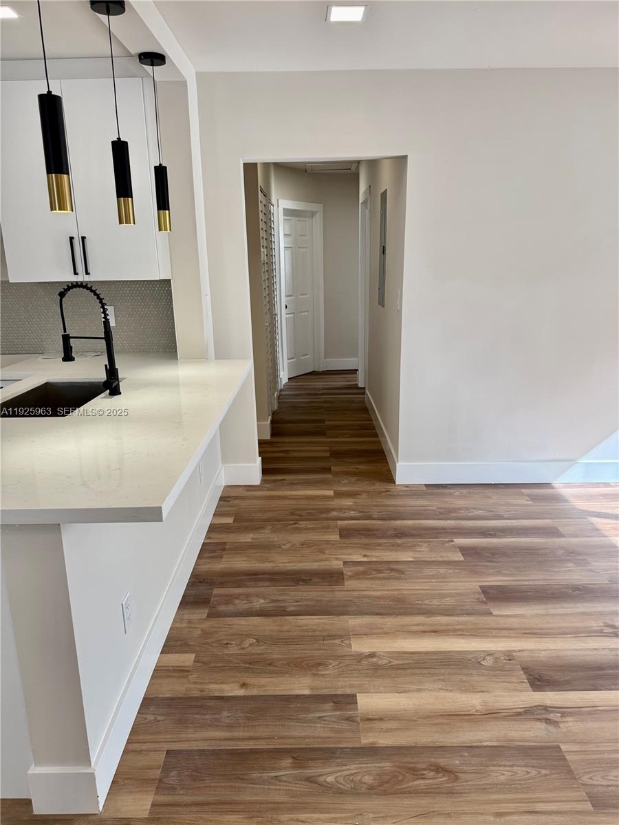 DRIFTWOOD ESTATES NO 20 - Residential