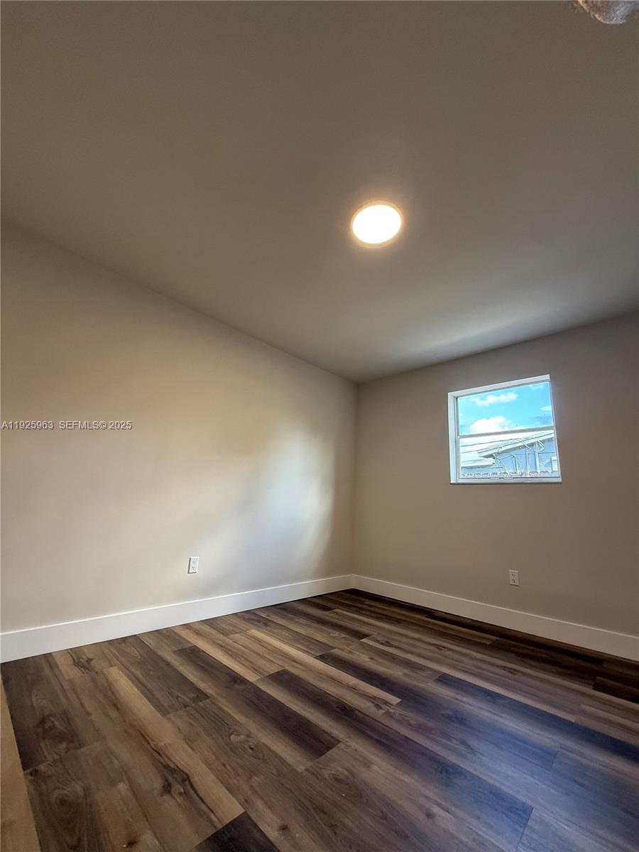 DRIFTWOOD ESTATES NO 20 - Residential