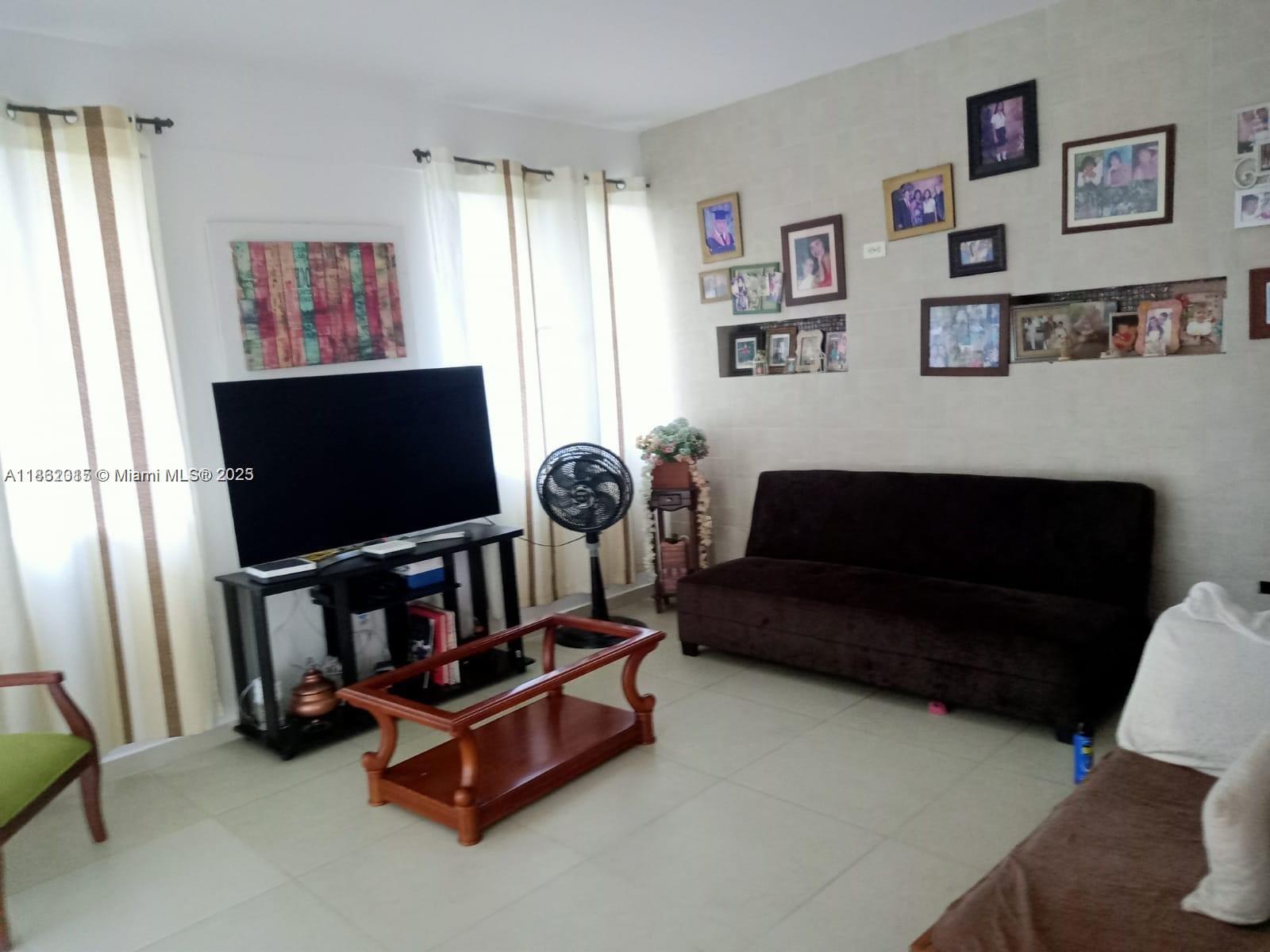 Calle 15 # 122 - 151 # 122 - 151 1