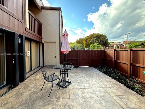 Tiny photo for 6977 SW 115th Pl #E33, Miami, FL 33173 (MLS # A11976474)