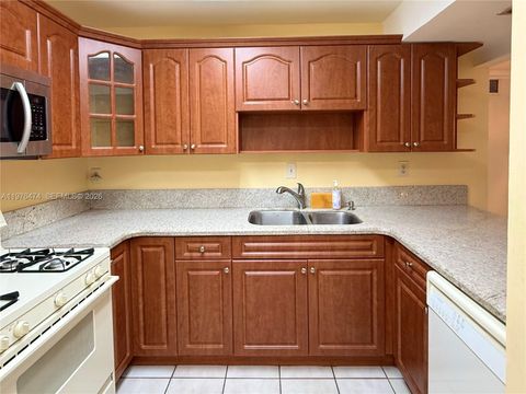 Tiny photo for 6977 SW 115th Pl #E33, Miami, FL 33173 (MLS # A11976474)