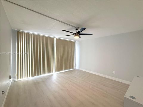 Tiny photo for 6977 SW 115th Pl #E33, Miami, FL 33173 (MLS # A11976474)