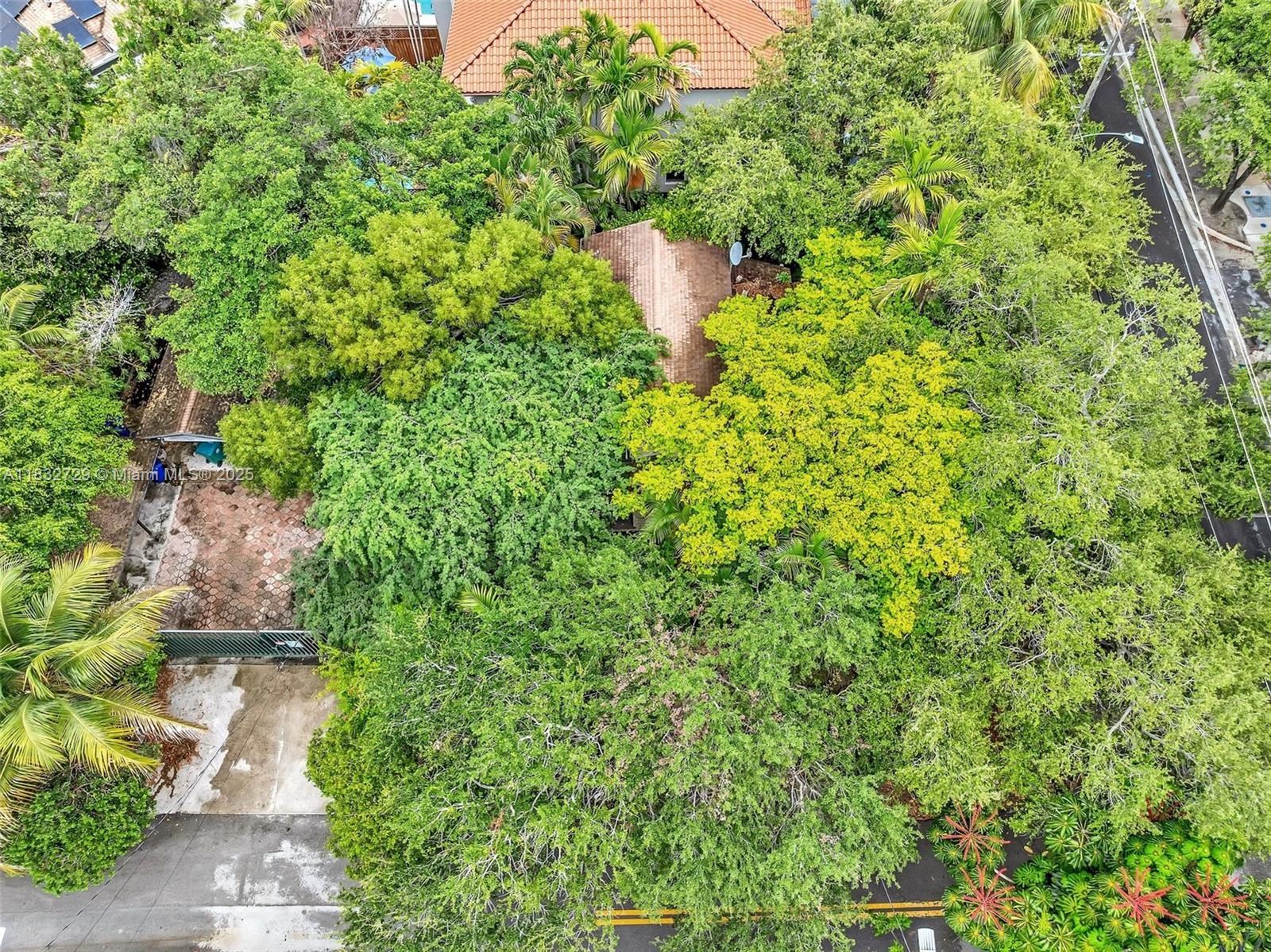 ALLAMANDA GARDENS - Residential