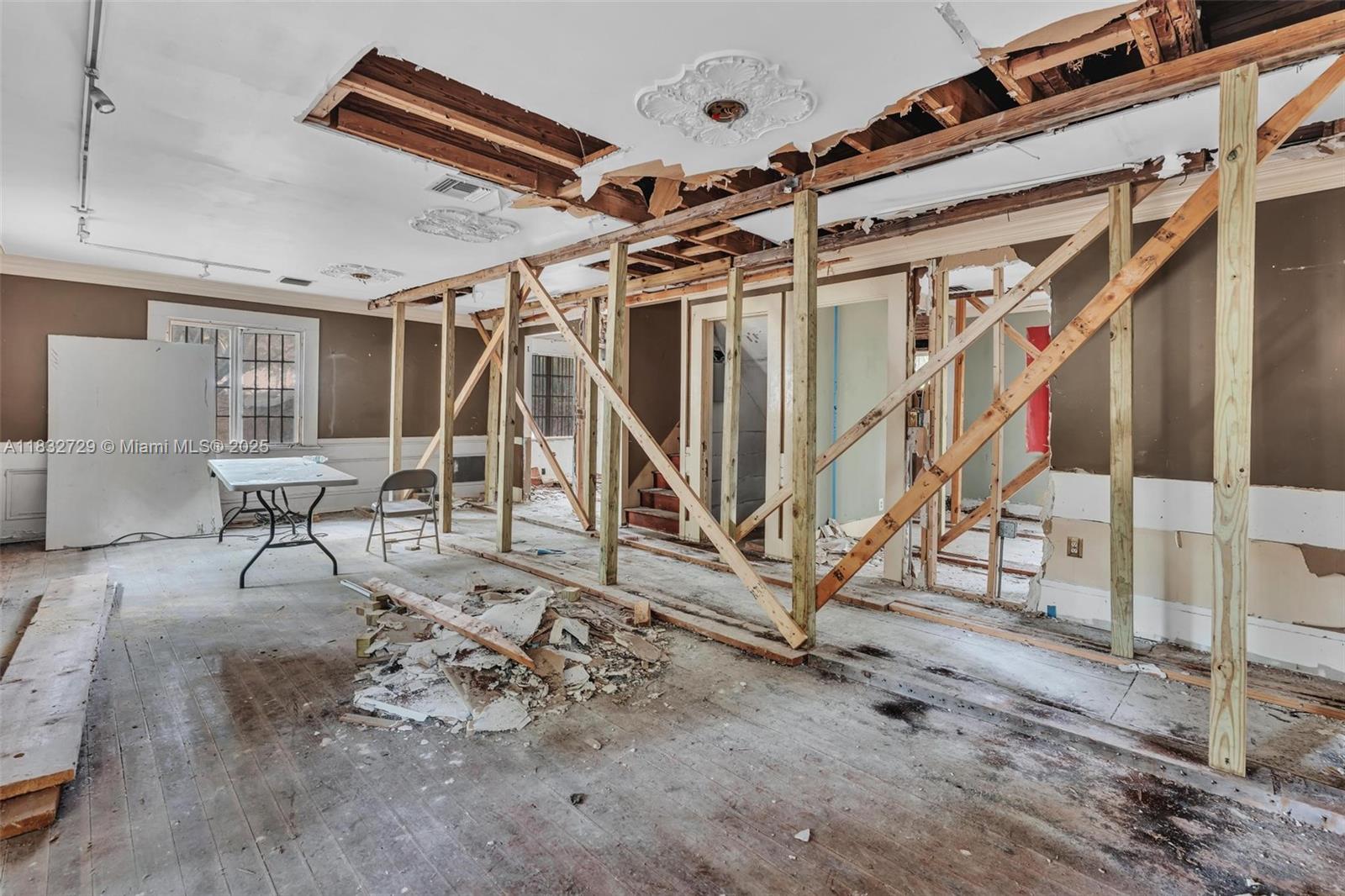 ALLAMANDA GARDENS - Residential