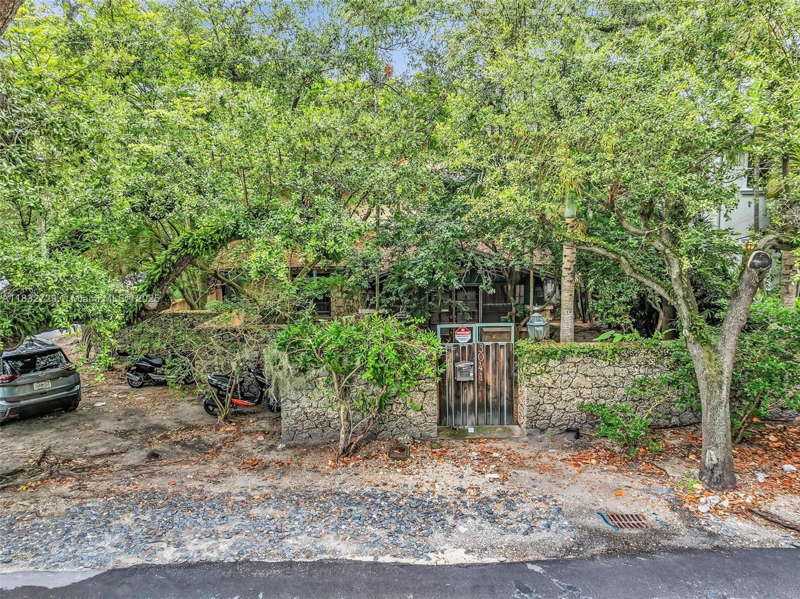 ALLAMANDA GARDENS - Residential