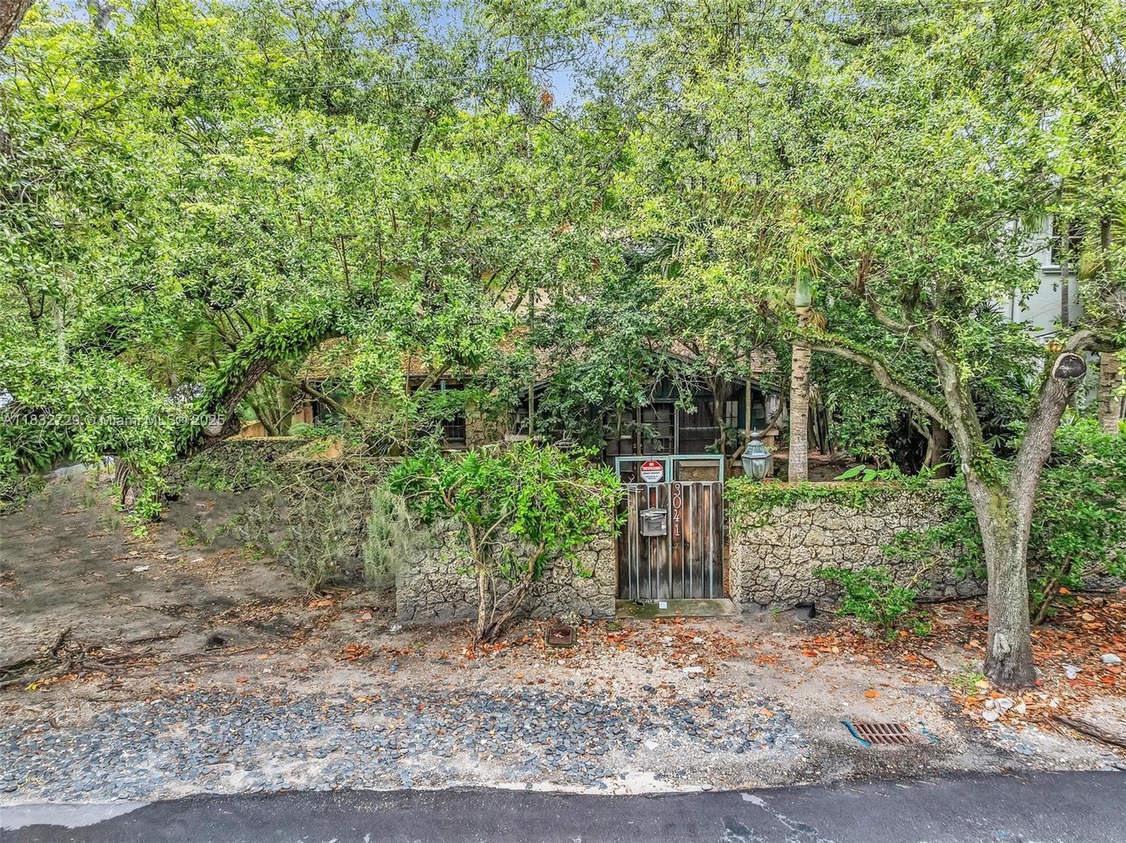 ALLAMANDA GARDENS - Residential