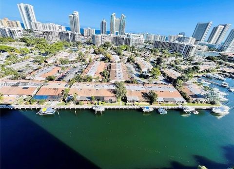 2500 Parkview Dr 1803 Hallandale Beach FL 33009