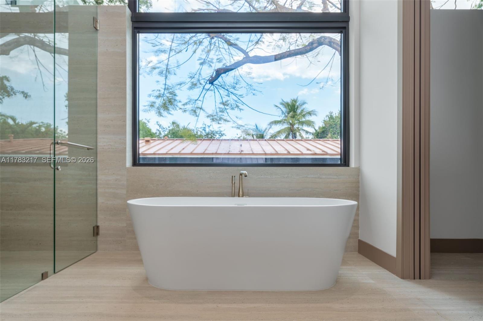 PARK PLAZA - Residential