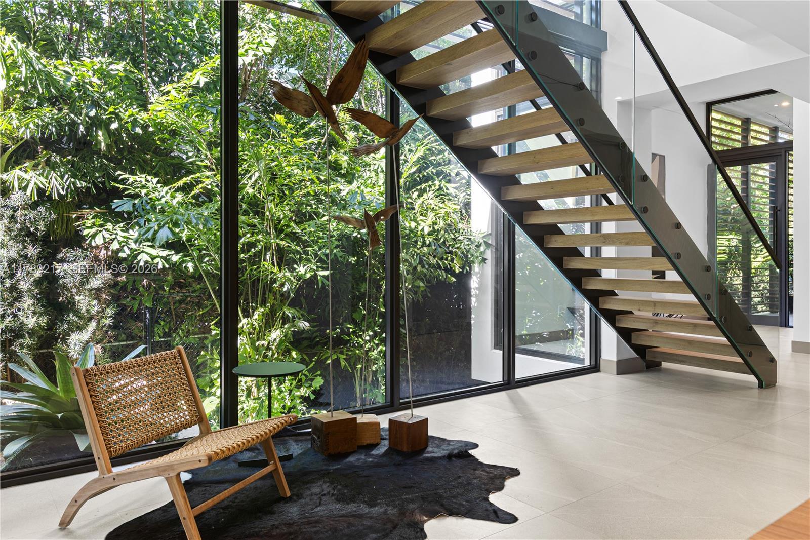 PARK PLAZA - Residential