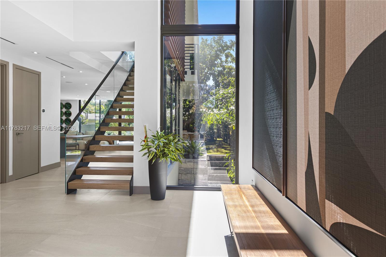 PARK PLAZA - Residential