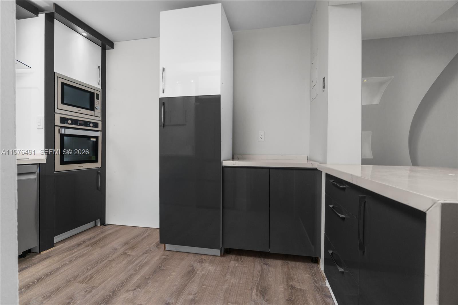 INTERNATIONAL VILLAGE AT - Residential