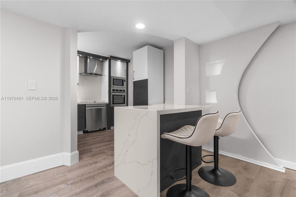 Photo of 3730 Inverrary Dr #2H, Lauderhill, FL 33319 (MLS # A11976491)