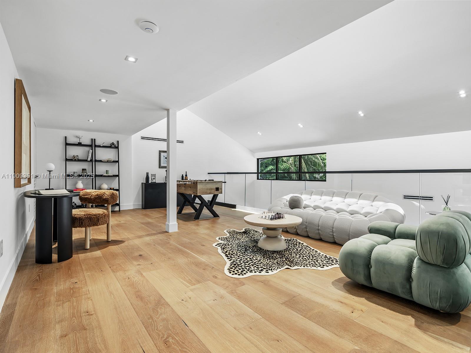 COCOPLUM SEC 1 - Residential