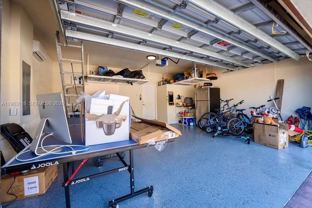 SILVER PALM WEST - Residential