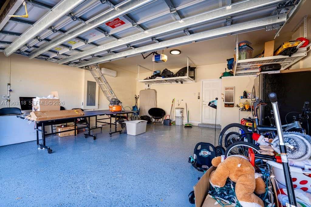 SILVER PALM WEST - Residential