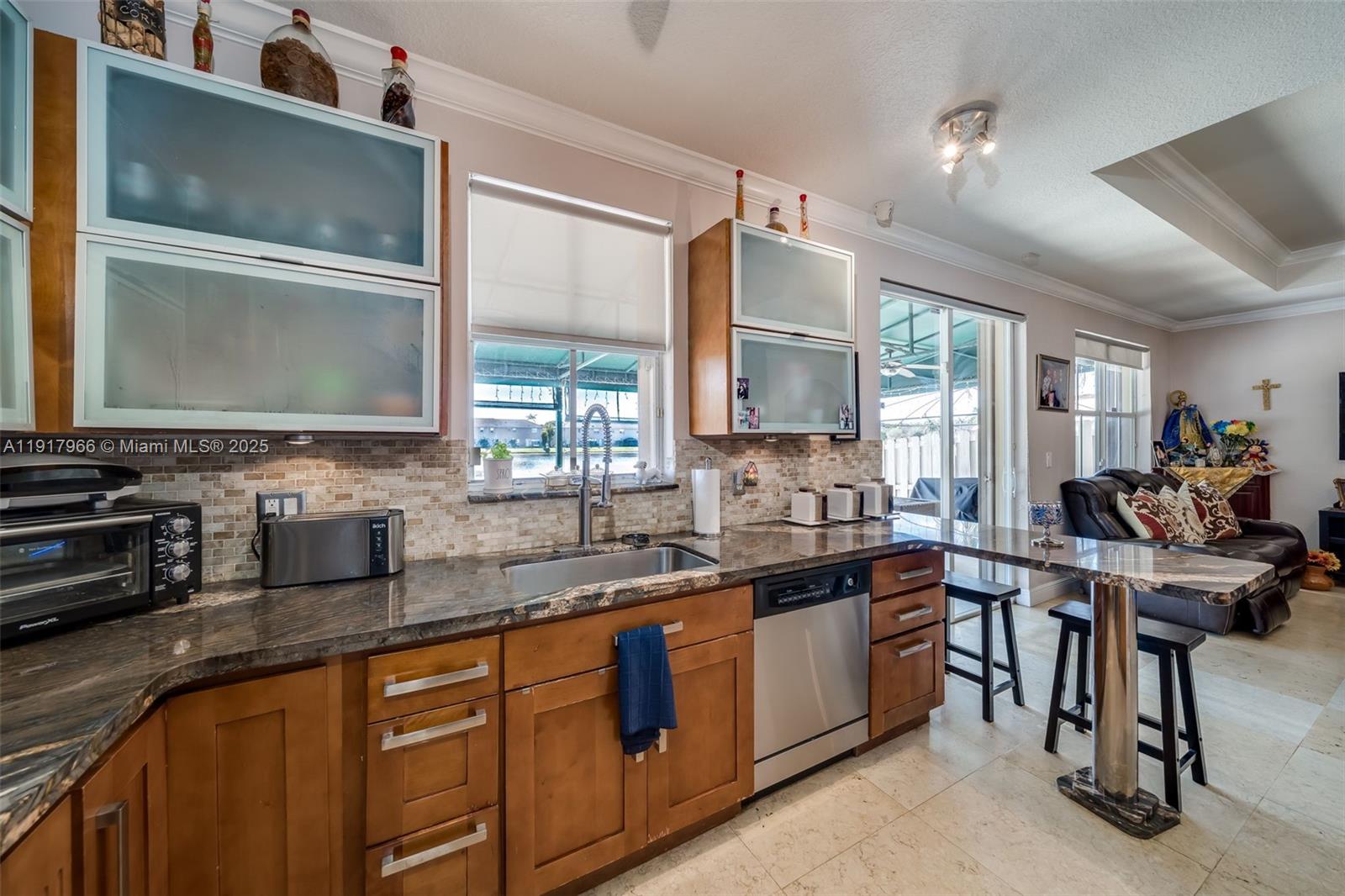 EMERALD ISLES - Residential