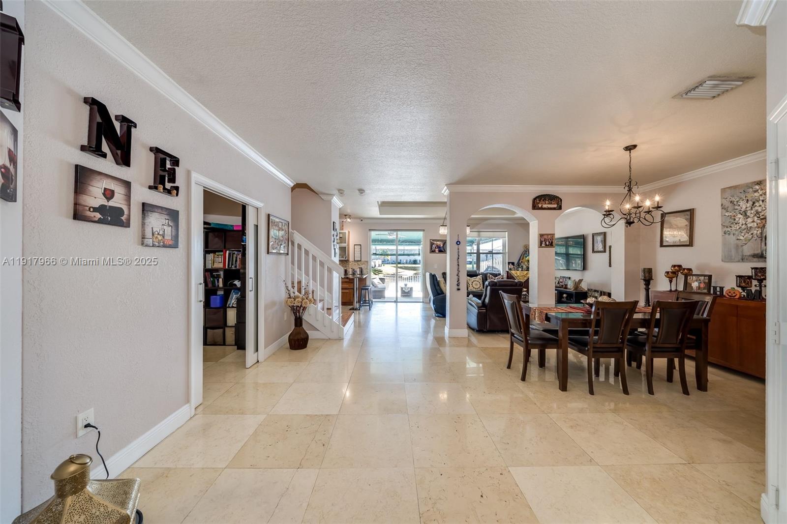 EMERALD ISLES - Residential