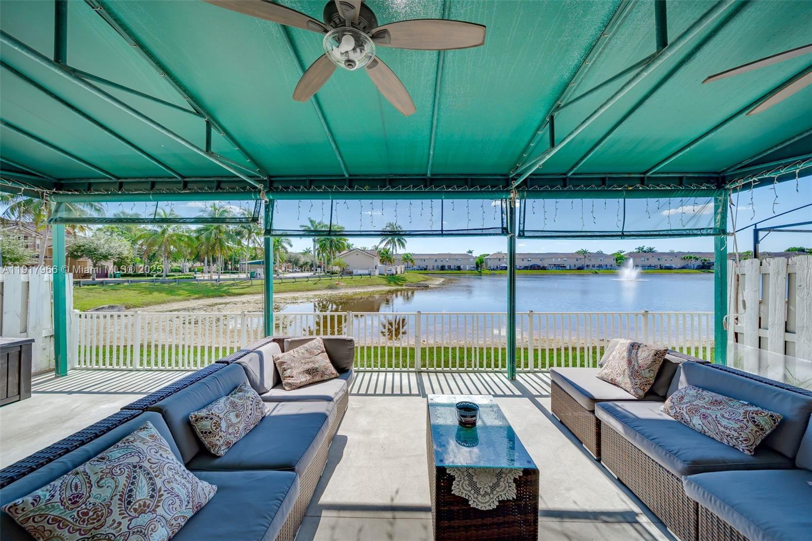 EMERALD ISLES - Residential