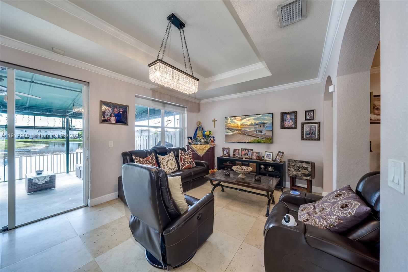 EMERALD ISLES - Residential