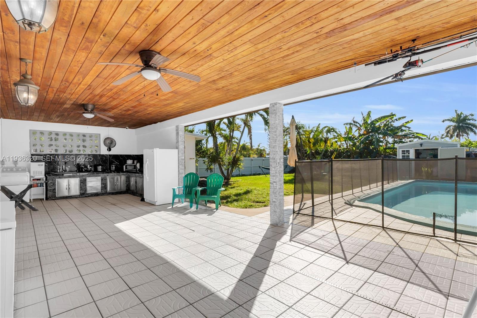 KING ROBERT - Residential