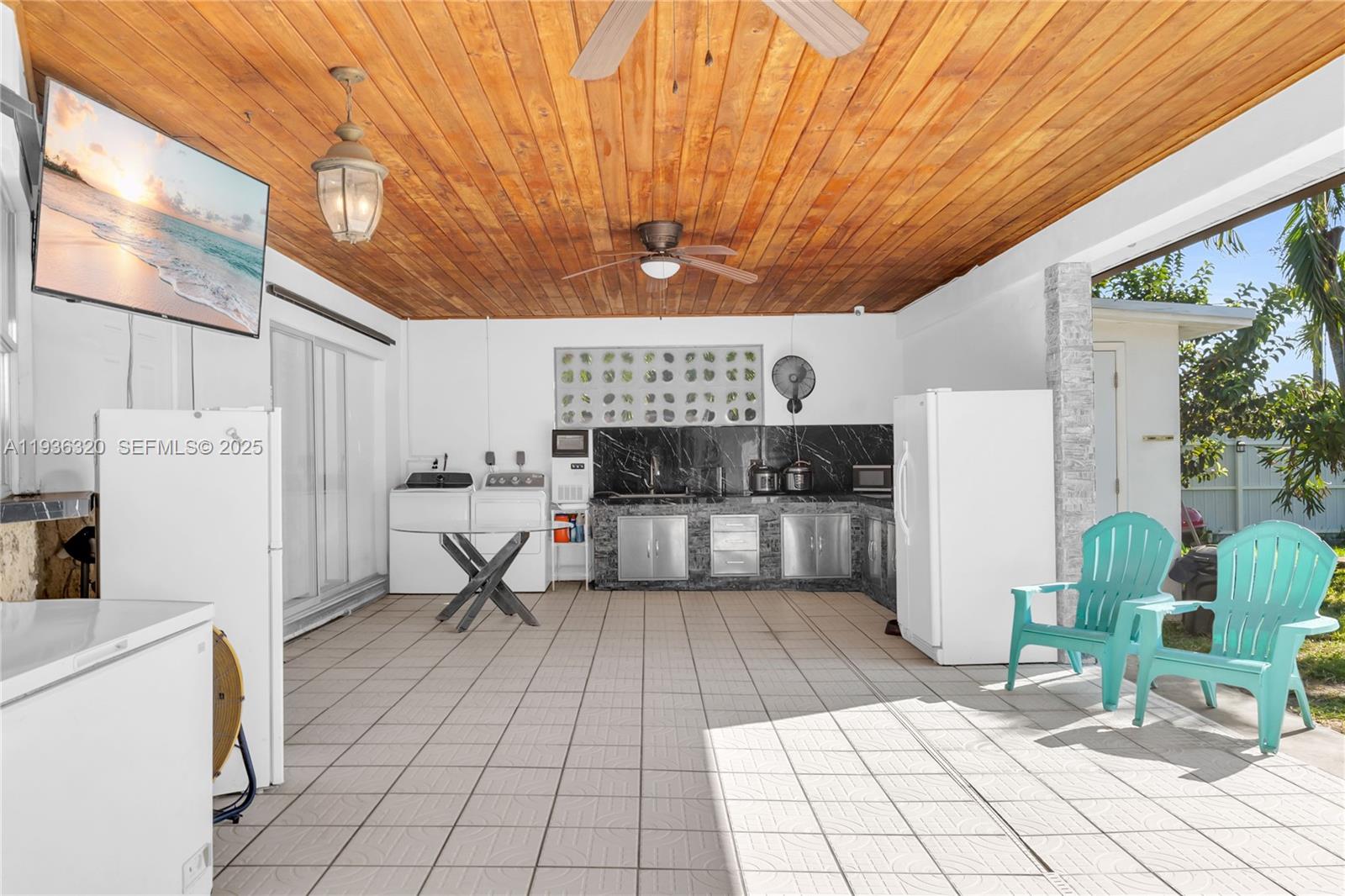 KING ROBERT - Residential