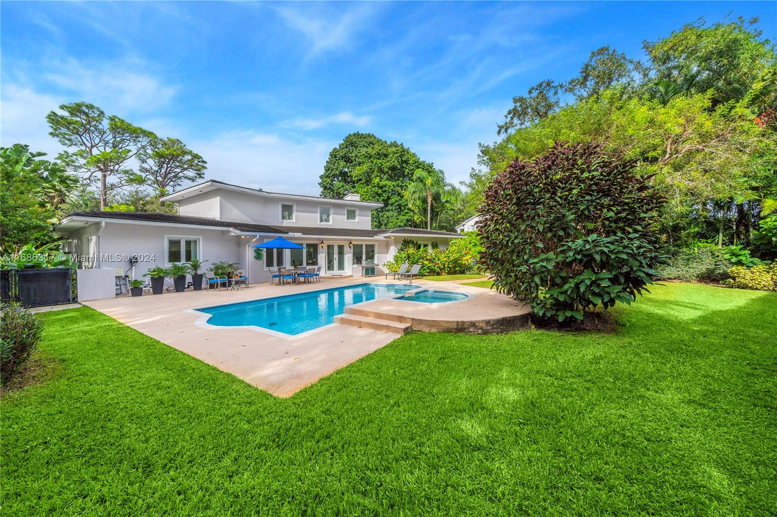 CORAL GABLES COUNTRY CLUB - Residential