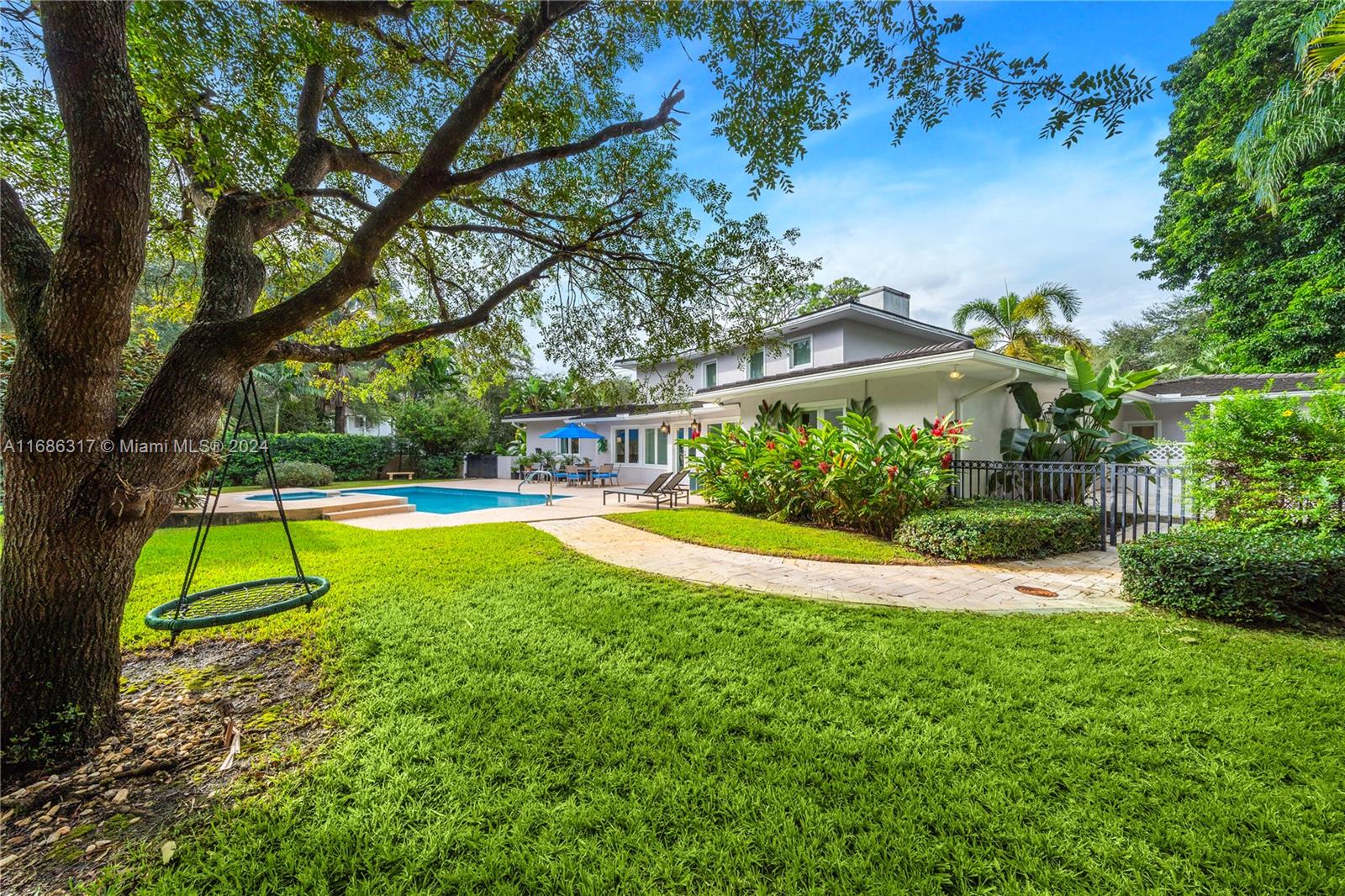 CORAL GABLES COUNTRY CLUB - Residential