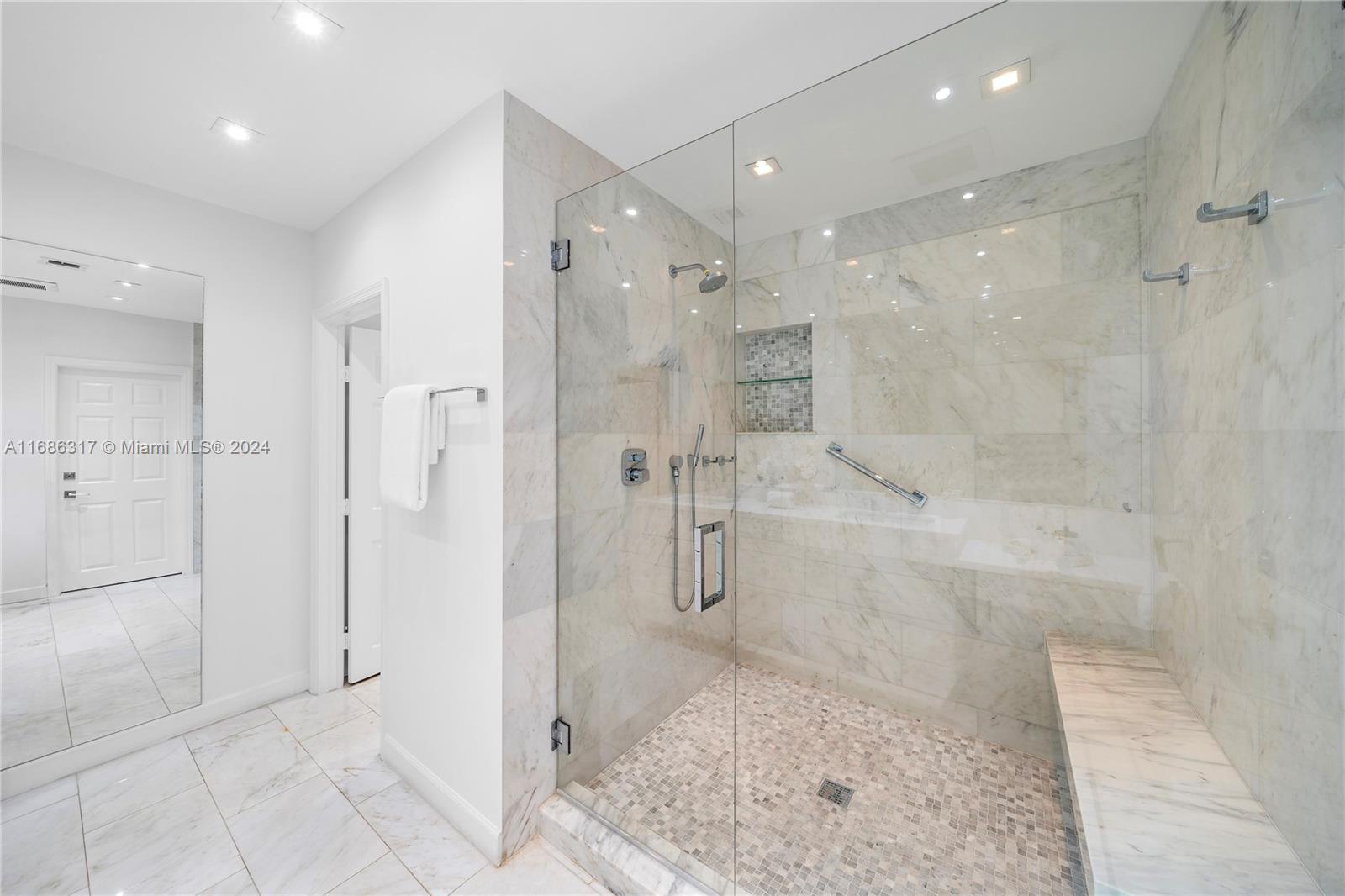 CORAL GABLES COUNTRY CLUB - Residential