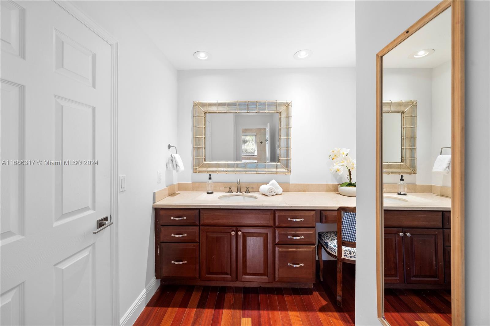 CORAL GABLES COUNTRY CLUB - Residential