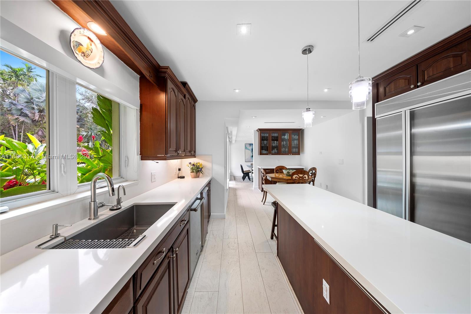 CORAL GABLES COUNTRY CLUB - Residential