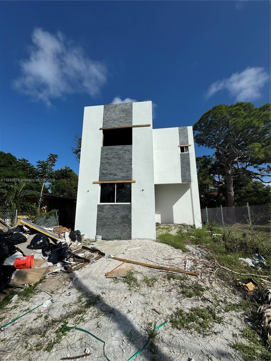 FIRST ADD TO TUSKEGEE PAR - Residential