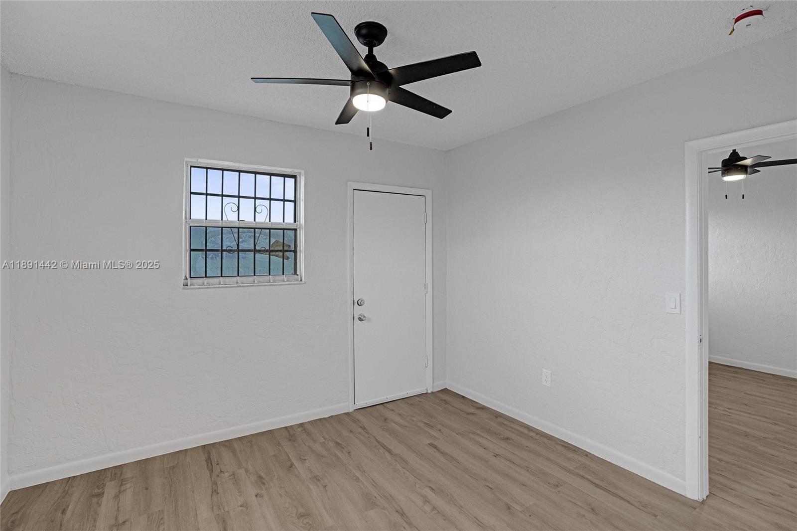 REPLAT OF A PORTION OF BL - Residential Lease