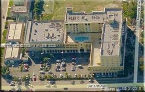 DOUGLAS GRAND CONDO - Residential Lease