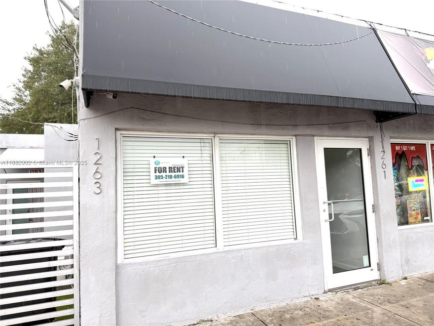 Great Location! This front store open space offer excellent visibility and easy access for any retail business.