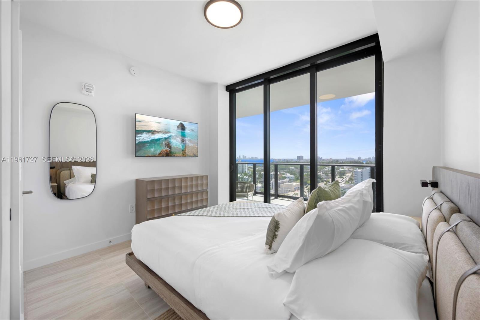 72 PARK - Residential