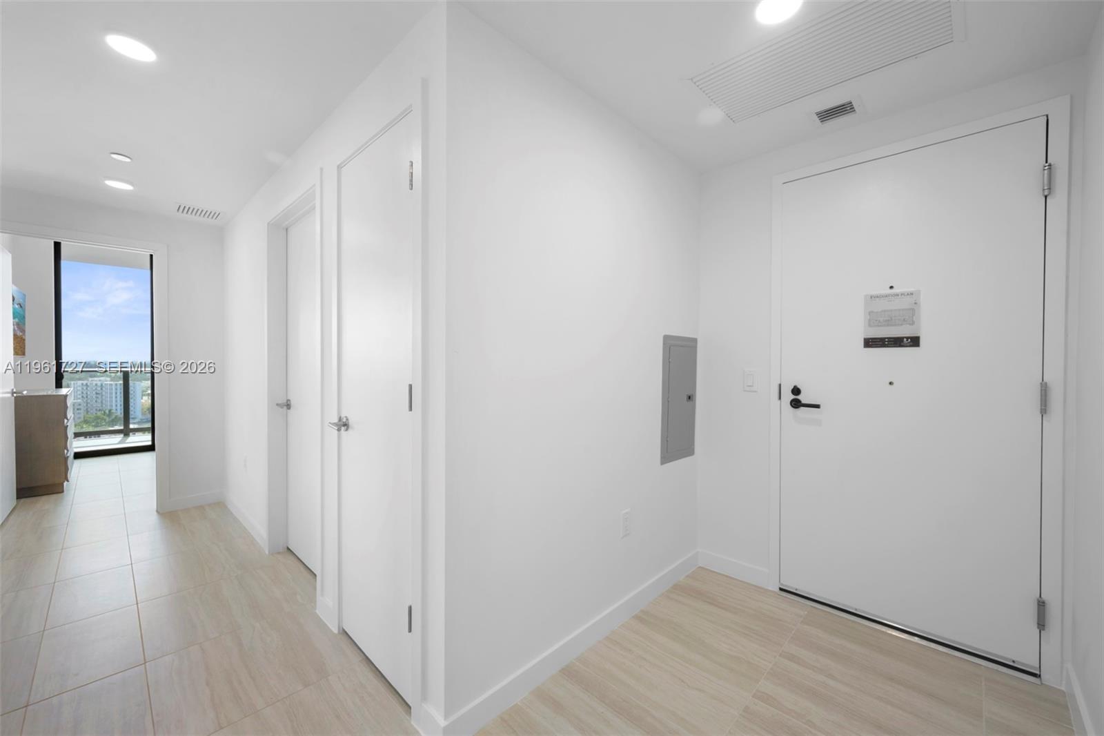 72 PARK - Residential