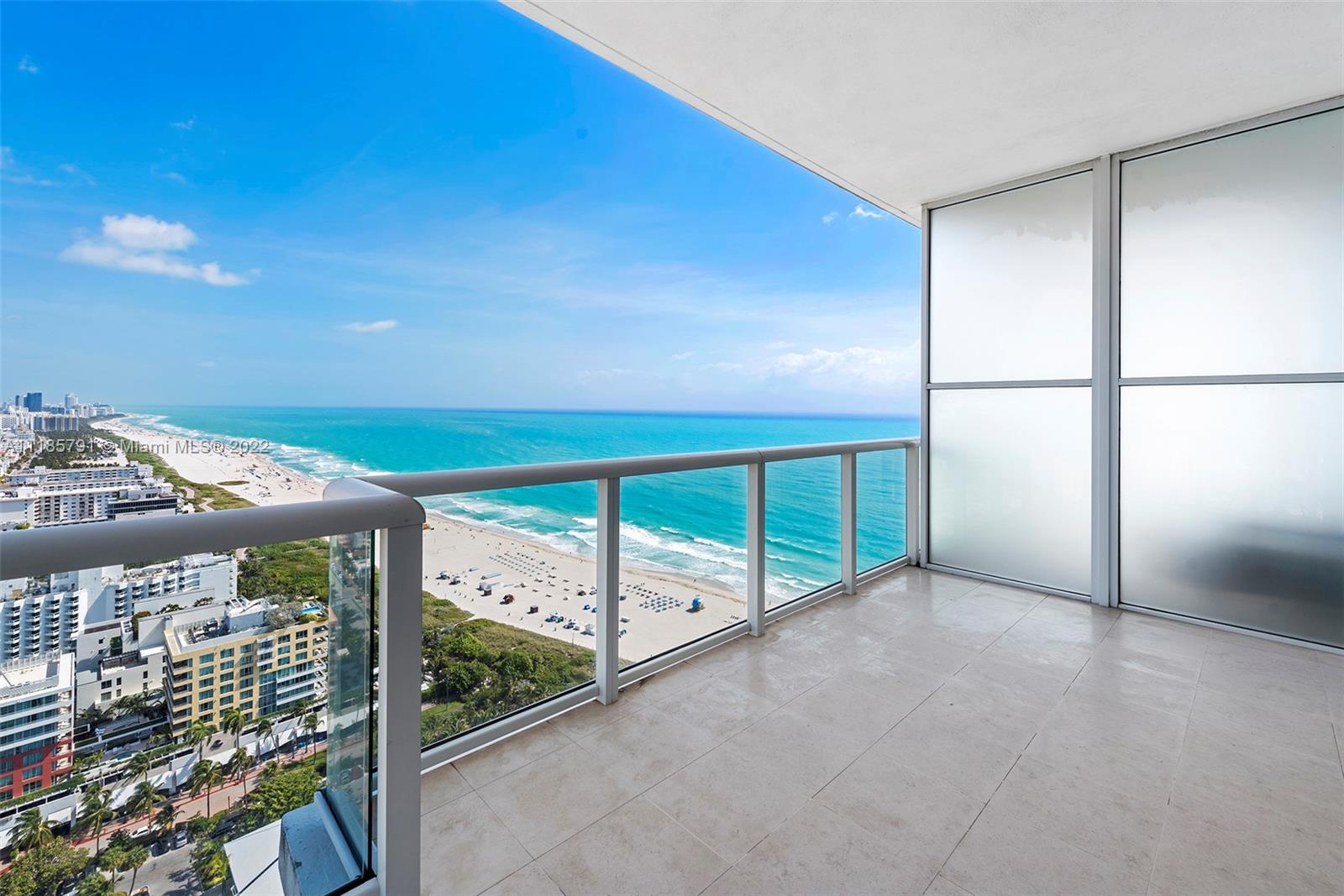 CONTINUUM ON SOUTH BEACH - Residential