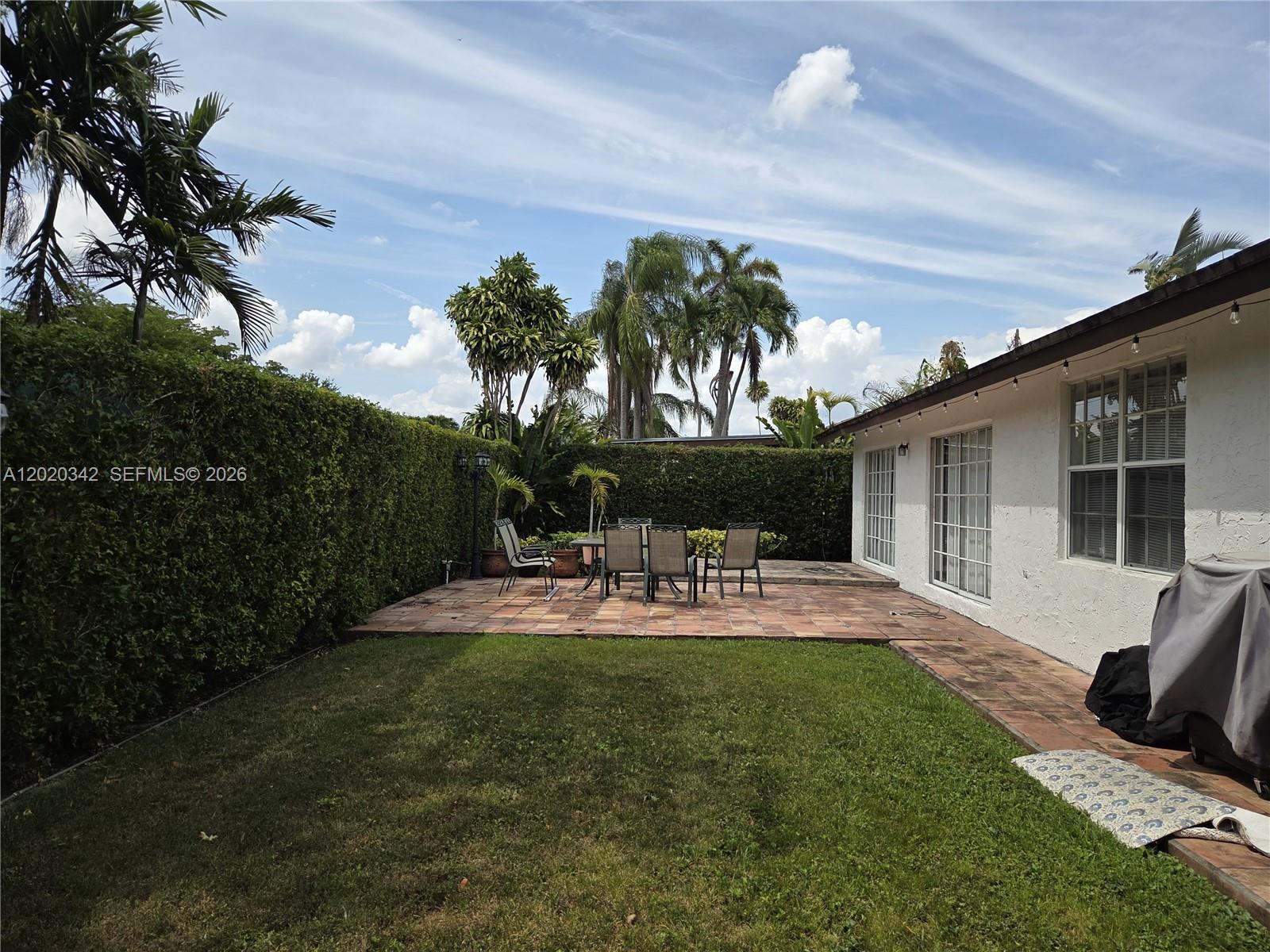 CALUSA CLUB ESTATES 6TH A - Residential