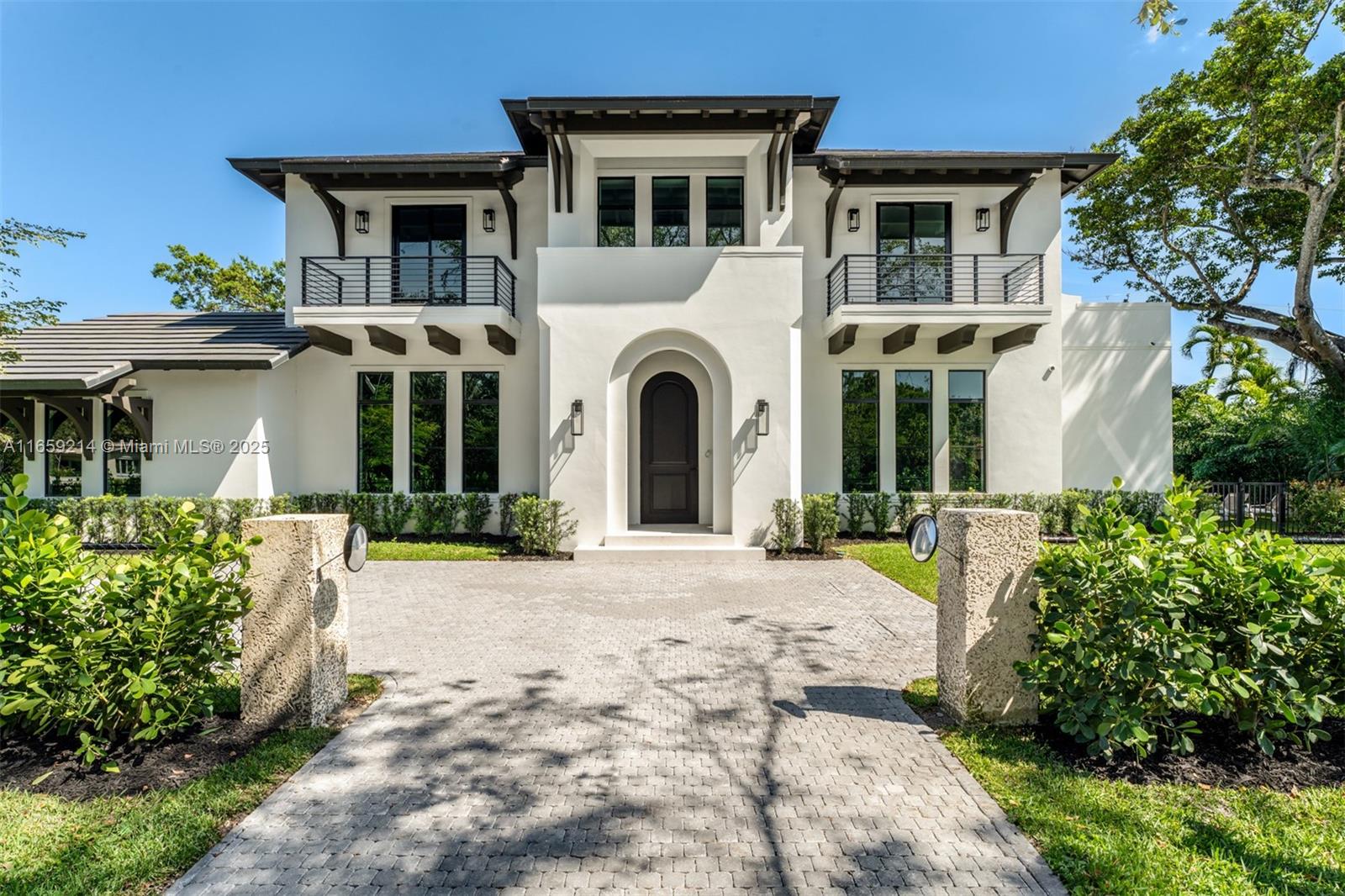 PALM MIAMI AMD - Residential