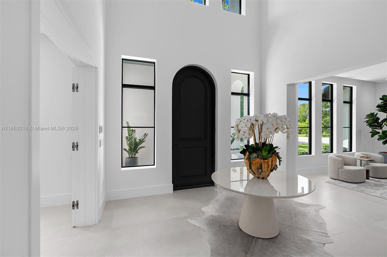 PALM MIAMI AMD - Residential