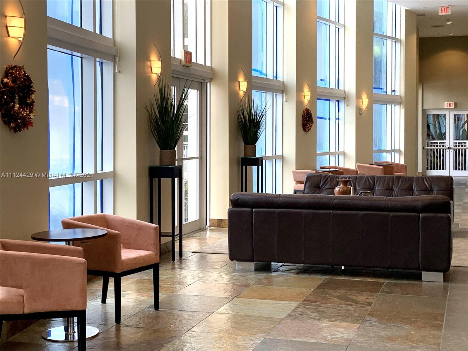 DUO COMDOMINIUM EAST - Residential Lease