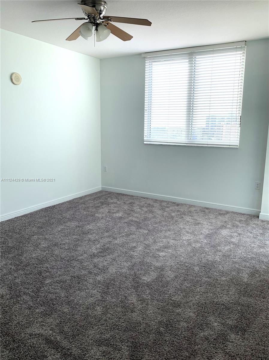 DUO COMDOMINIUM EAST - Residential Lease