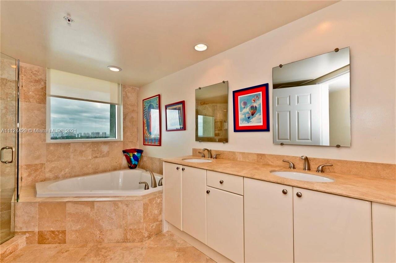 DUO COMDOMINIUM EAST - Residential Lease